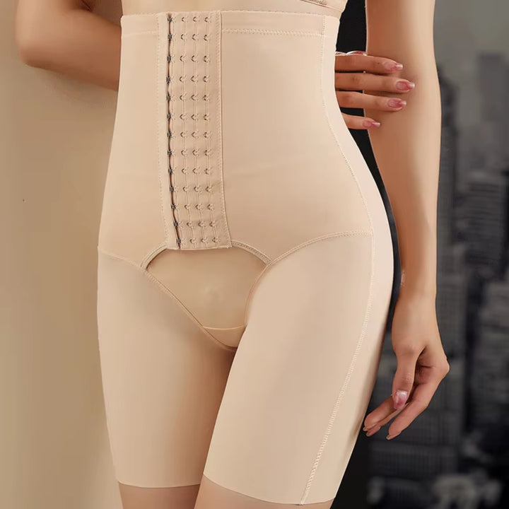 Culotte gainante sculptante à la taille