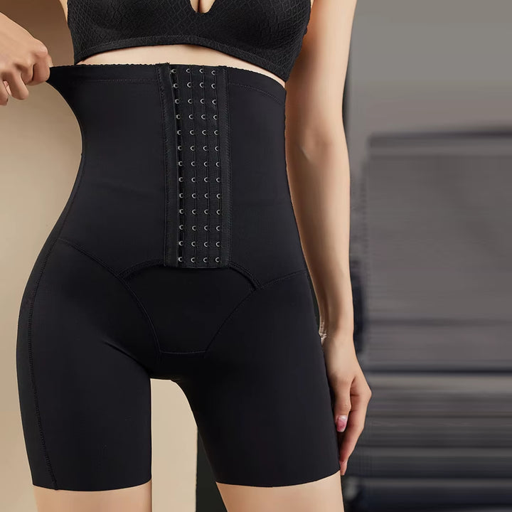 Culotte gainante sculptante à la taille
