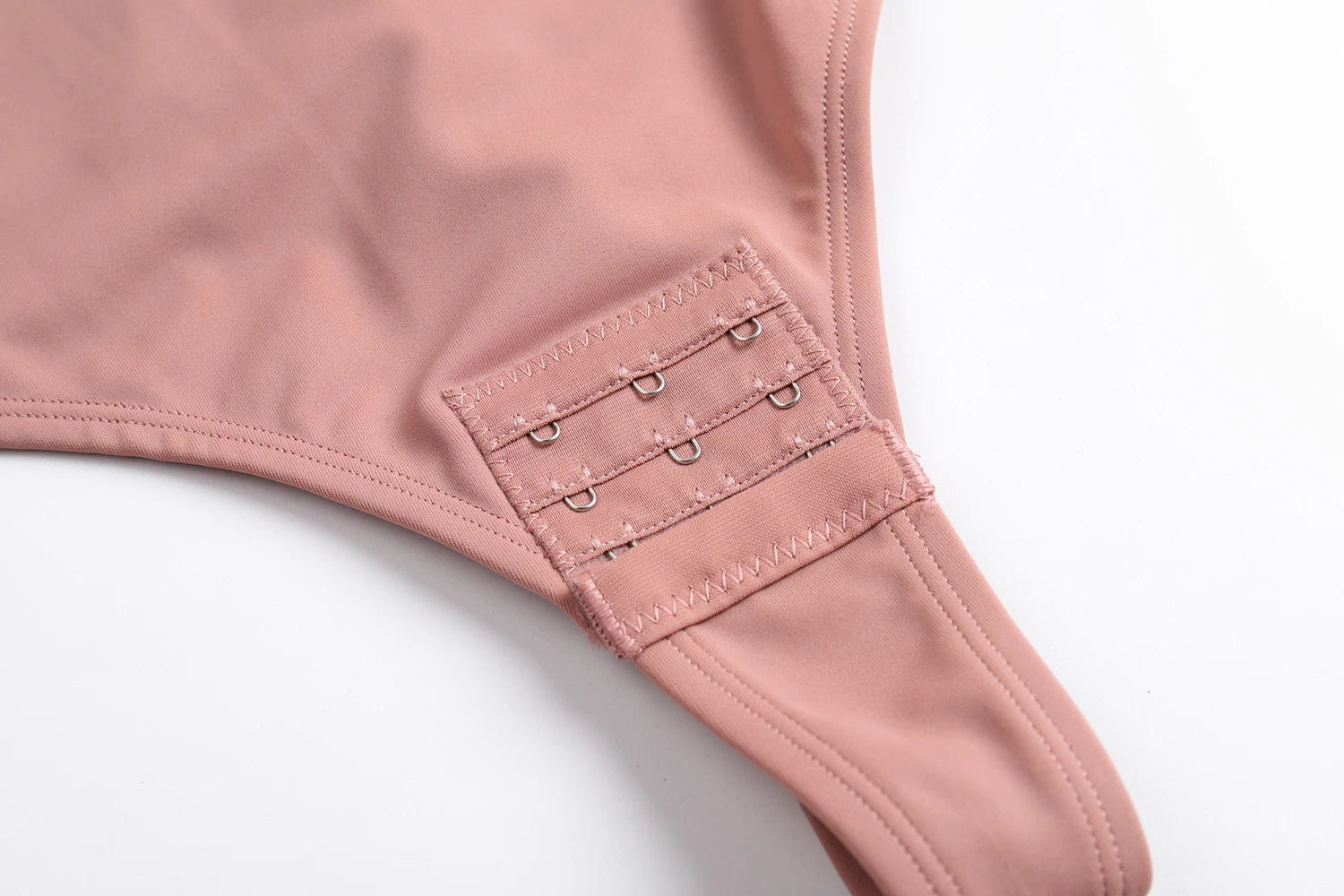 Shapewear invisible – Body sculptant sans couture 